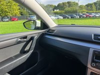 USED 2012 61 VOLKSWAGEN PASSAT 2.0 SE TDI BLUEMOTION TECHNOLOGY 5d 139 BHP 