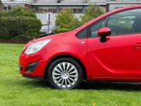 USED 2012 12 VAUXHALL MERIVA 1.4 EXCLUSIV A/C 5d 99 BHP 