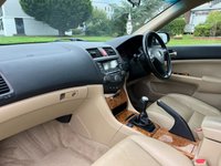 USED 2004 54 HONDA ACCORD 2.2 I-CTDI EXECUTIVE 4d 140 BHP 