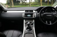 USED 2017 66 LAND ROVER RANGE ROVER EVOQUE 2.0 TD4 (180) SE 5dr 6 Speed Manual Euro 6 (Black 18