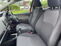 USED 2015 15 TOYOTA YARIS 1.3 VVT-I ICON 5d 99 BHP 
