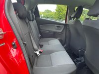 USED 2015 15 TOYOTA YARIS 1.3 VVT-I ICON 5d 99 BHP 