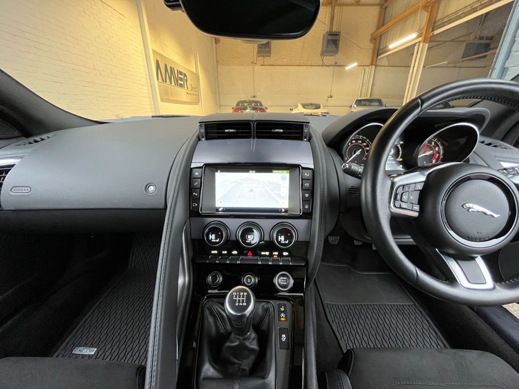 USED 2017 17 JAGUAR F-TYPE 3.0 V6 2d 336 BHP 