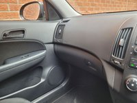 USED 2010 10 HYUNDAI I30 1.4 EDITION 5d 108 BHP 