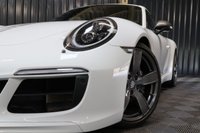 USED 2018 18 PORSCHE 911 3.0 CARRERA T 2d 364 BHP HUGE SPEC, REAR SEATS, MANUAL, SUNROOF, PDLS+, REAR AXLE STEER, 7 SPEED MANUAL, 18 WAY SEATS, T INTERIOR, CHRONO PACK, BOSE STEREO