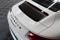 USED 2018 18 PORSCHE 911 3.0 CARRERA T 2d 364 BHP HUGE SPEC, REAR SEATS, MANUAL, SUNROOF, PDLS+, REAR AXLE STEER, 7 SPEED MANUAL, 18 WAY SEATS, T INTERIOR, CHRONO PACK, BOSE STEREO