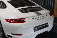 USED 2018 18 PORSCHE 911 3.0 CARRERA T 2d 364 BHP HUGE SPEC, REAR SEATS, MANUAL, SUNROOF, PDLS+, REAR AXLE STEER, 7 SPEED MANUAL, 18 WAY SEATS, T INTERIOR, CHRONO PACK, BOSE STEREO