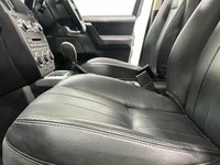 USED 2014 64 LAND ROVER FREELANDER 2.2 SD4 SE TECH 5d 190 BHP Freelander HSE SD4, Electric Sunroof, Arm Rest Pack, Body Side Mouldings, Cold Climate Pack,