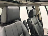 USED 2014 64 LAND ROVER FREELANDER 2.2 SD4 SE TECH 5d 190 BHP Freelander HSE SD4, Electric Sunroof, Arm Rest Pack, Body Side Mouldings, Cold Climate Pack,