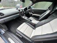 USED 2018 18 PORSCHE 718 2.0 CAYMAN PDK 2d 295 BHP Just serviced, Huge spec!!