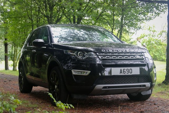 2015 15 Land Rover Discovery Sport 2.2 SD4 (190) HSE Luxury 5dr Automatic (Panoramic Sunroof, Memory Heated Seats, Rear Heated Seats, Black Pack)