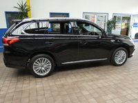 USED 2019 19 MITSUBISHI OUTLANDER 2.4 PHEV 4H 5d 207 BHP APP BASED SAT NAV LEATHER PARKING CAMERA  1 OWNER MITSUBISHI WARRANTY TILL JULY 2024