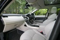 USED 2017 67 LAND ROVER RANGE ROVER EVOQUE 2.0 TD4 (180) Autobiography 5dr Automatic Euro 6 (InControl Touch Pro Navigation, Panoramic Sunroof, Climate Seats, Meridian Sound, Surround Camera) !! NATIONWIDE DELIVERY AVAILABLE !!