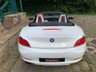 USED 2009 09 BMW Z4 3.0 Z4 S-DRIVE 30I ROADSTER 2d 254 BHP 2009 BMW Z4 3.0 CONVERTIBLE ROADSTER S-DRIVE 2DR - 3 FORMER KEEPERS - FULL SERVICE HISTORY - CORAL RED KANSAS PREMIUM LEATHER SPORTS SEATS - SATELLITE NAVIGATION - 19 INCH UPGRADE ALLOYS