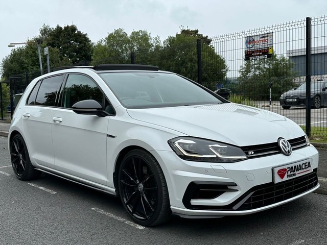 2017 G Volkswagen Golf 2.0 R TSI DSG 5d 306 BHP