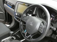 USED 2019 69 MITSUBISHI OUTLANDER 2.0 DESIGN 5d 148 BHP 7 SEATS APP BASED SAT NAV ANDROID APPLE CARPLAY HEATED SEATS REAR VIEW CAMERA CRUISE CONTROL MITSUBISHI WARRANY TILL SEPT 2024
