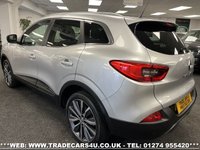 USED 2017 17 RENAULT KADJAR 1.5 DCI DIESEL SIGNATURE NAV AUTO EURO 6 UK DELIVERY FLAT FEE &pound;175 (SUBJECT TO DEAL) *OVER 100 IMAGES ON OUR WEBSITE*BESPOKE FINANCE ARRANGED*PART EXCHANGE WELCOME*ALL VEHICLES HPI CLEAR