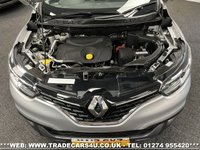 USED 2017 17 RENAULT KADJAR 1.5 DCI DIESEL SIGNATURE NAV AUTO EURO 6 UK DELIVERY FLAT FEE &pound;175 (SUBJECT TO DEAL) *OVER 100 IMAGES ON OUR WEBSITE*BESPOKE FINANCE ARRANGED*PART EXCHANGE WELCOME*ALL VEHICLES HPI CLEAR