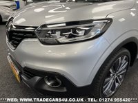 USED 2017 17 RENAULT KADJAR 1.5 DCI DIESEL SIGNATURE NAV AUTO EURO 6 UK DELIVERY FLAT FEE &pound;175 (SUBJECT TO DEAL) *OVER 100 IMAGES ON OUR WEBSITE*BESPOKE FINANCE ARRANGED*PART EXCHANGE WELCOME*ALL VEHICLES HPI CLEAR