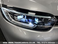USED 2017 17 RENAULT KADJAR 1.5 DCI DIESEL SIGNATURE NAV AUTO EURO 6 UK DELIVERY FLAT FEE &pound;175 (SUBJECT TO DEAL) *OVER 100 IMAGES ON OUR WEBSITE*BESPOKE FINANCE ARRANGED*PART EXCHANGE WELCOME*ALL VEHICLES HPI CLEAR