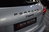 USED 2018 18 PORSCHE CAYENNE 3.0 D V6 PLATINUM EDITION TIPTRONIC S 5d 258 BHP PAN ROOF / AIR SUSP / BOSE