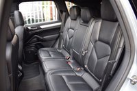 USED 2018 18 PORSCHE CAYENNE 3.0 D V6 PLATINUM EDITION TIPTRONIC S 5d 258 BHP PAN ROOF / AIR SUSP / BOSE