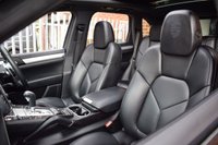 USED 2018 18 PORSCHE CAYENNE 3.0 D V6 PLATINUM EDITION TIPTRONIC S 5d 258 BHP PAN ROOF / AIR SUSP / BOSE