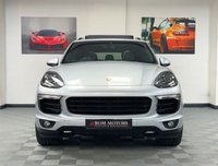 USED 2018 18 PORSCHE CAYENNE 3.0 D V6 PLATINUM EDITION TIPTRONIC S 5d 258 BHP PAN ROOF / AIR SUSP / BOSE