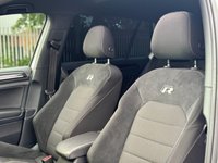 USED 2017 17 VOLKSWAGEN GOLF 2.0 R TSI DSG 5d 306 BHP 