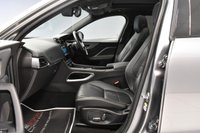 USED 2020 20 JAGUAR F-PACE 2.0 CHEQUERED FLAG AWD  **&pound;459 A MONTH WITH &pound;2961 DEPOSIT**