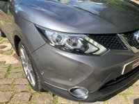 USED 2015 65 NISSAN QASHQAI 1.5 DCI TEKNA 5d 108 BHP 2015/65reg NISSAN QASHQIA 1.5 TEKNA DCi 5DR SUV - FULL BLACK LEATHER - SATELLITE NAVIGATION - REAR CAMERA - 1 FORMER KEEPER - FULL SERVICE HISTORY - CO/2 EMISSIONS ONLY 103 G/KM = ONLY &pound;35.00 PER YEAR ROAD TAX