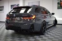 USED 2022 72 BMW 3 SERIES DIESEL TOURING 3.0 M340D XDRIVE MHEV 5d 336 BHP PAN ROOF / FULLY LOADED / PPF