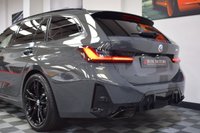 USED 2022 72 BMW 3 SERIES DIESEL TOURING 3.0 M340D XDRIVE MHEV 5d 336 BHP PAN ROOF / FULLY LOADED / PPF