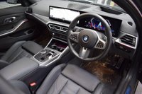 USED 2022 72 BMW 3 SERIES DIESEL TOURING 3.0 M340D XDRIVE MHEV 5d 336 BHP PAN ROOF / FULLY LOADED / PPF