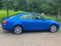 USED 2014 14 SKODA OCTAVIA 1.6 ELEGANCE TDI CR 5d 104 BHP * SATNAV *      VERY LOW MILES  *  ONE OWNER
