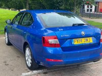 USED 2014 14 SKODA OCTAVIA 1.6 ELEGANCE TDI CR 5d 104 BHP * SATNAV *      VERY LOW MILES  *  ONE OWNER