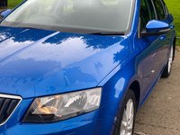 USED 2014 14 SKODA OCTAVIA 1.6 ELEGANCE TDI CR 5d 104 BHP * SATNAV *      VERY LOW MILES  *  ONE OWNER