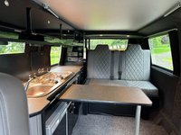 USED 2018 18 VOLKSWAGEN TRANSPORTER 4 BERTH LUXURY CAMPERVAN LONG WHEEL BASE DSG AUTO WITH REAR TAILGATE -2.0 T32 TDI P/V HIGHLINE BMT 147 BHP REAR TAILGATE CAMPERKING ST TROPEZ