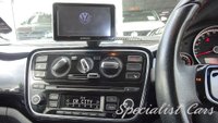 USED 2014 14 VOLKSWAGEN UP 1.0 GROOVE UP 5d 74 BHP 