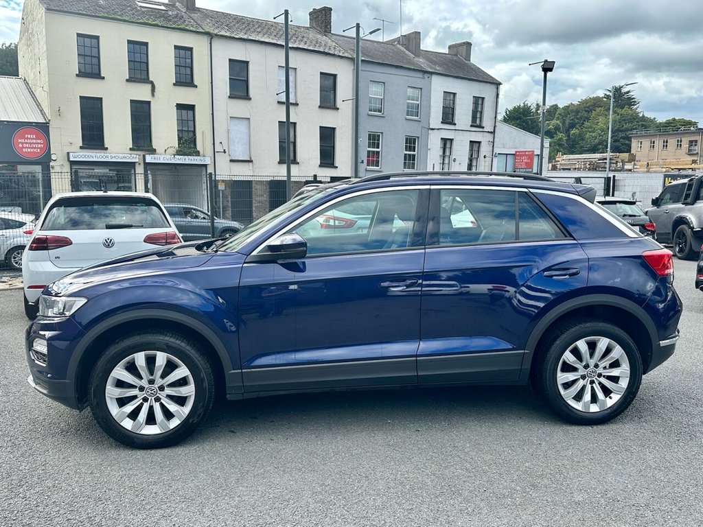 USED 2019 19 VOLKSWAGEN T-ROC 1.6 SE TDI 5d 114 BHP APPLE CAR PLAY