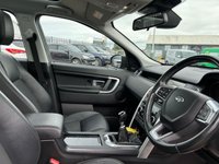 USED 2015 65 LAND ROVER DISCOVERY SPORT 2.0 TD4 SE TECH 5d 150 BHP ONLY 1 OWNER FROM NEW+ULEZ COMPLIANT+SERVICE HISTORY+FANTASTIC VALUE+BIG SPECIFICATION+PANORAMIC GLASS ROOF+PARK ASSIST+1 FULL YEARS MOT PRIOR TO COLLECTION+FINANCE AND EXTENDED WARRANTY AVAILABLE ON THIS USED VEHICLE!!!