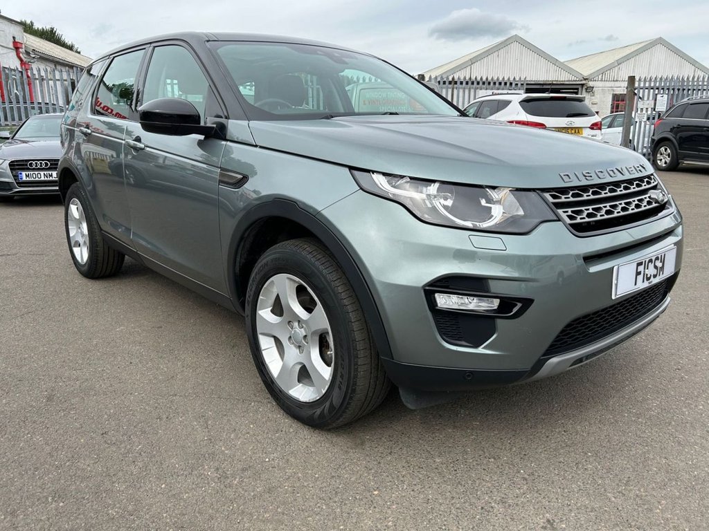 USED 2015 65 LAND ROVER DISCOVERY SPORT 2.0 TD4 SE TECH 5d 150 BHP ONLY 1 OWNER FROM NEW+ULEZ COMPLIANT+SERVICE HISTORY+FANTASTIC VALUE+BIG SPECIFICATION+PANORAMIC GLASS ROOF+PARK ASSIST+1 FULL YEARS MOT PRIOR TO COLLECTION+FINANCE AND EXTENDED WARRANTY AVAILABLE ON THIS USED VEHICLE!!!