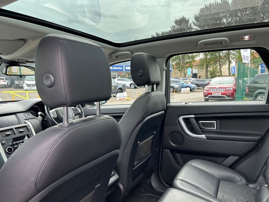 USED 2015 65 LAND ROVER DISCOVERY SPORT 2.0 TD4 SE TECH 5d 150 BHP ONLY 1 OWNER FROM NEW+ULEZ COMPLIANT+SERVICE HISTORY+FANTASTIC VALUE+BIG SPECIFICATION+PANORAMIC GLASS ROOF+PARK ASSIST+1 FULL YEARS MOT PRIOR TO COLLECTION+FINANCE AND EXTENDED WARRANTY AVAILABLE ON THIS USED VEHICLE!!!