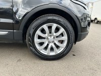 USED 2017 67 LAND ROVER RANGE ROVER EVOQUE 2.0 TD4 SE 5d 177 BHP ONLY 2 OWNERS FROM NEW+ULEZ COMPLIANT+AUTOMATIC TRANSMISSION+FULL LEATHER+PARK ASSIST+STUNNING EXAMPLE+4 WHEEL DRIVE+1 FULL YEARS MOT PRIOR TO COLLECTION+FINANCE AND EXTENDED WARRANTY AVAILABLE ON THIS USED VEHICLE!!!!!!