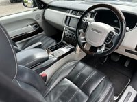 USED 2014 64 LAND ROVER RANGE ROVER 4.4 SDV8 AUTOBIOGRAPHY 5d 339 BHP REAR SEAT ENTERTAINMENT SYSTEM - SAT NAV - BLUETOOTH - 22" DIAMOND TURNED ALLOY WHEELS - REAR PRIVACY GLASS - CLIMATE SEATS - PANORAMIC SUNROOF