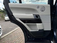 USED 2014 64 LAND ROVER RANGE ROVER 4.4 SDV8 AUTOBIOGRAPHY 5d 339 BHP REAR SEAT ENTERTAINMENT SYSTEM - SAT NAV - BLUETOOTH - 22" DIAMOND TURNED ALLOY WHEELS - REAR PRIVACY GLASS - CLIMATE SEATS - PANORAMIC SUNROOF