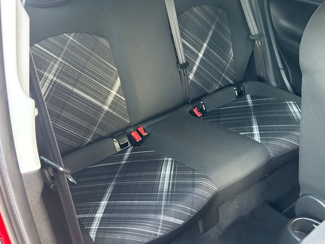 2015 VAUXHALL CORSA - Photo 10