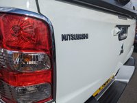 USED 2018 18 MITSUBISHI L200 2.4 DI-D 4WD BARBARIAN DCB 178 BHP ONLY 1 OWNER FROM NEW+ULEZ COMPLIANT+NO VAT+LOW LOW MILEAGE+SERVICE HISTORY+NO VAT+REAR HARD TOP CANOPY+REAR LOAD LINER+SIDESTEPS+REVERSE ASSIST CAMERA+FULL LEATHER INTERIOR+AIR CONDITIONING+NO VAT+ALLOY WHEELS+1 FULL YEARS MOT PRIOR TO COLLECTION+FINANCE AND EXTENDED WARRANTY AVAILABLE ON THIS USED VEHICLE!!!!!!!