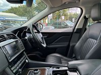 USED 2017 67 JAGUAR F-PACE 0.0 PORTFOLIO AWD 5d 178 BHP ONLY 2 OWNERS FROM NEW+ULEZ COMPLIANT+MEGA SPECIFICATION+AUTOMATIC TRANSMISSION+PANORAMIC GLASS ROOF+PRIVACY GLASS+SATELLITE NAVIGATION+BLUETOOTH+LEATHER TRIM+CLIMATE CONTROL+ALLOY WHEELS+SERVICE HISTORY+1 FULL YEARS MOT PRIOR TO COLLECTION+FINANCE AND EXTENDED WARRANTY AVAILABLE ON THIS USED VEHICLE!!!!!!!!!