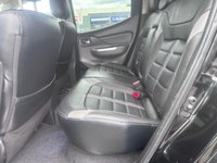 USED 2019 19 MITSUBISHI L200 2.4 DI-D 4WD BARBARIAN DCB 178 BHP ONLY 1 OWNER FROM NEW+ULEZ COMPLIANT+SERVICE HISTORY+NO VAT+REAR HARD TOP CANOPY+NO VAT+REVERSE ASSIST CAMERA+REAR LOAD LINER+STUNNING EXAMPLE+NO VAT+THIS VEHICLE IS READY TO DRIVE AWAY TODAY+FINANCE AND EXTENDED WARRANTY AVAILABLE ON THIS USED VEHICLE!!!